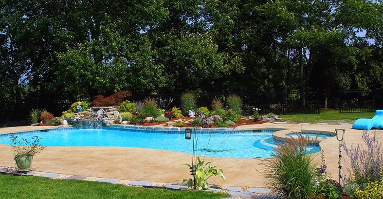 Pool Deck, Trees, Blue Water
Concrete Pool Decks
GMS Decorative Concrete
Nashua, NH