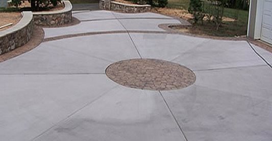 Stamped Center, Stamped Borders, Trees
Concrete Driveways
Woodland Concrete Construction, Inc.
Leesburg, VA